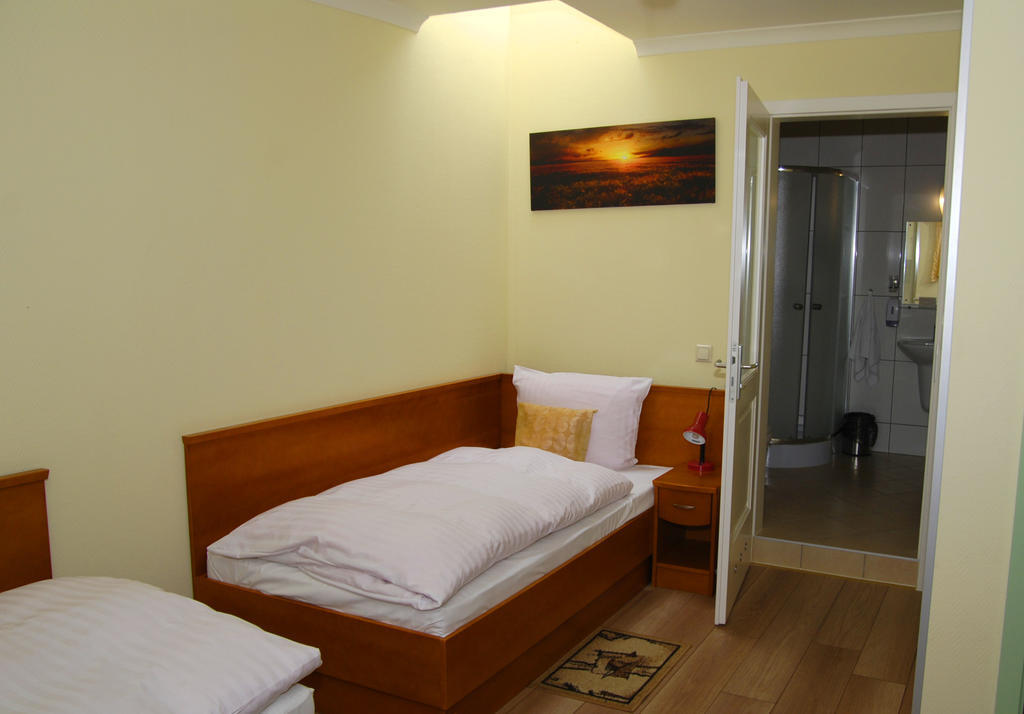 Hotel Restauracja Tawerna Гливице Номер фото