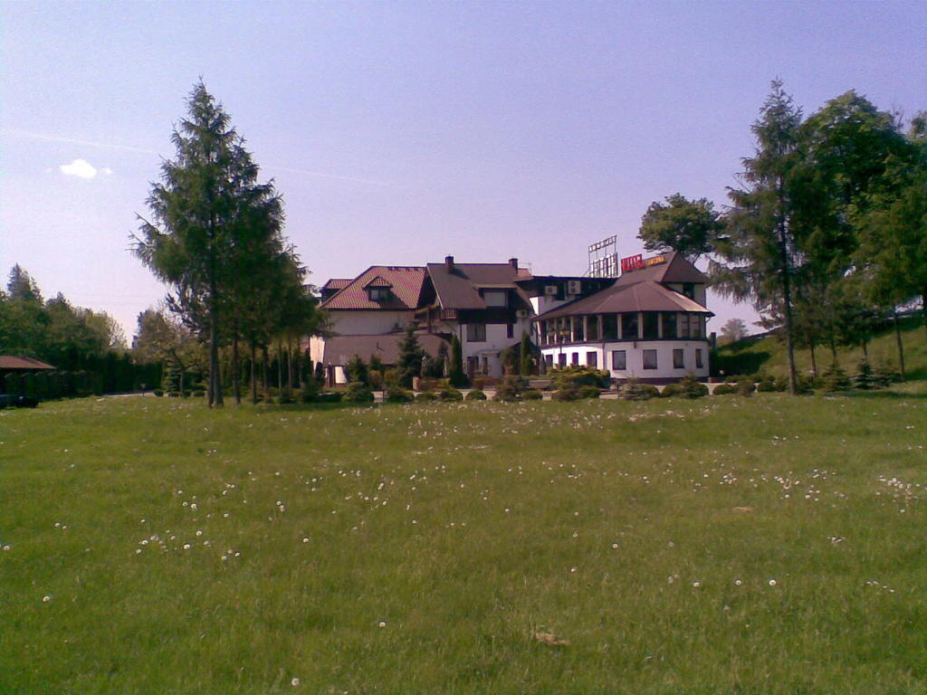 Hotel Restauracja Tawerna Гливице Экстерьер фото