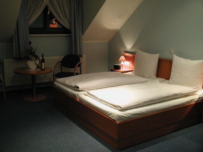 Hotel Restauracja Tawerna Гливице Экстерьер фото
